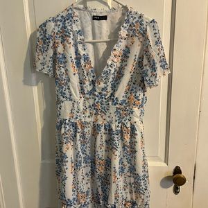 New in package flower print dress- elastic waist